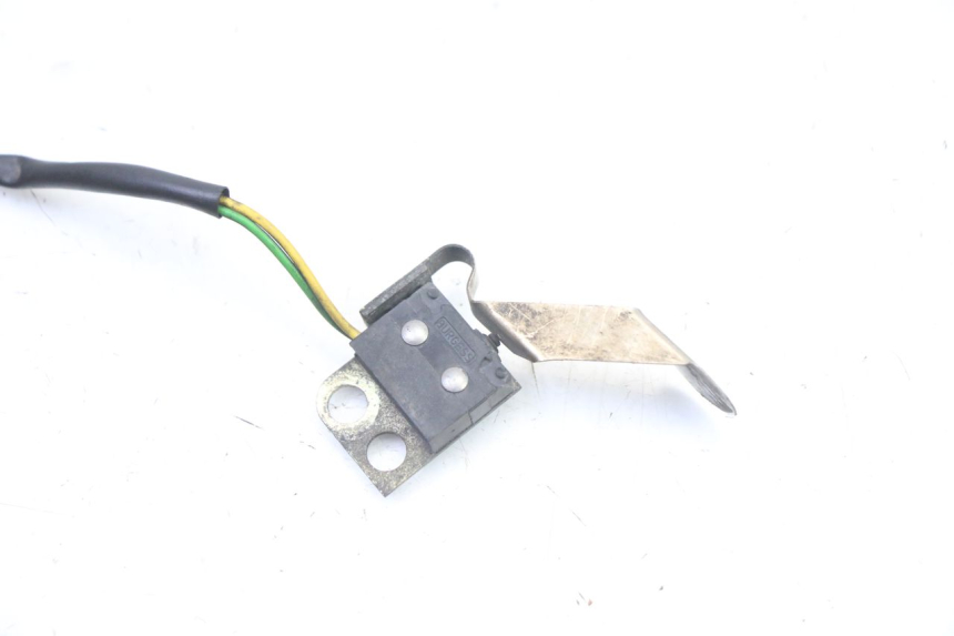 photo de CONTACTEUR FEU STOP ARRIERE BMW K 75 RT 750 (1989 - 1997)