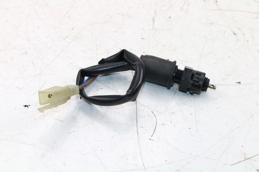 photo de CONTACTEUR FEU STOP ARRIERE KAWASAKI ER-6 ER6 N ABS 650 (2005 - 2009)