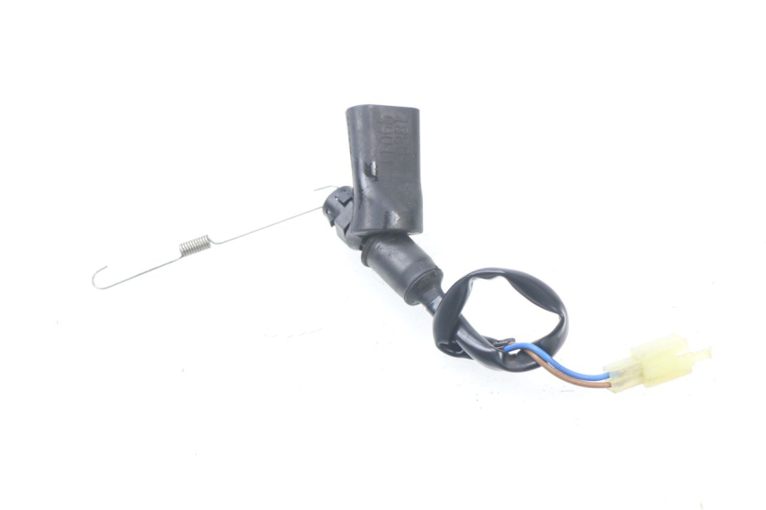 photo de CONTACTEUR FEU STOP ARRIERE KAWASAKI Z ABS 750 (2007 - 2013)