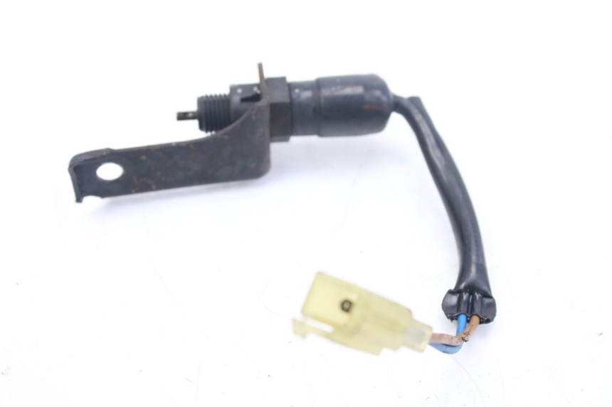 photo de CONTACTEUR FEU STOP ARRIERE KAWASAKI ZZR 600 (1995 - 2004)
