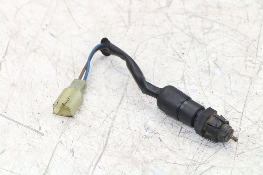 photo de CONTACTEUR FEU STOP ARRIERE KAWASAKI ZZR 600 (1995 - 2004)