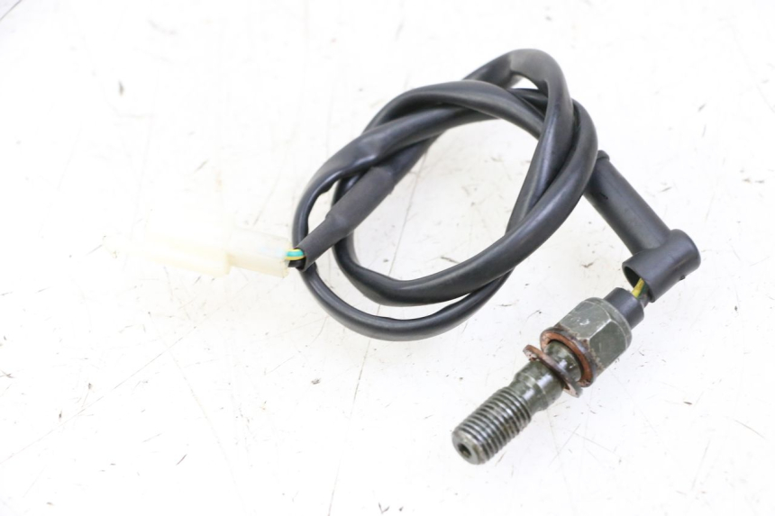 photo de CONTACTEUR FEU STOP ARRIERE KIDEN KD125-G 125 (2018 - 2022)
