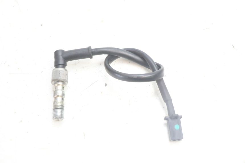 photo de CONTACTEUR FEU STOP ARRIERE MASH SEVENTY FIVE 125 (2013 - 2021) - Vue principale