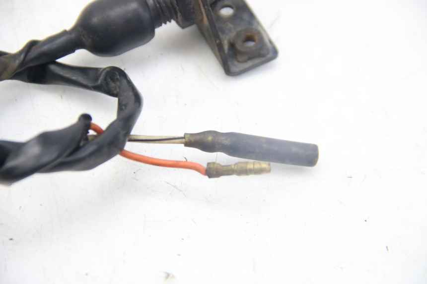 photo de CONTACTEUR FEU STOP ARRIERE SUZUKI GSX-F GSX  F 1100 (1988 - 1994)