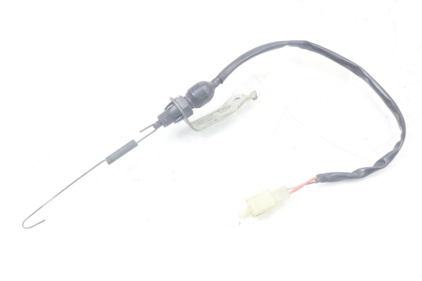 photo de CONTACTEUR FEU STOP ARRIERE SUZUKI SV N 650 (1999 - 2002)