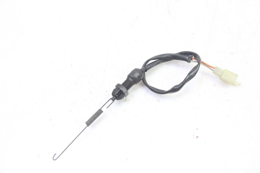 photo de CONTACTEUR FEU STOP ARRIERE SUZUKI SV S 650 (2003 - 2009)