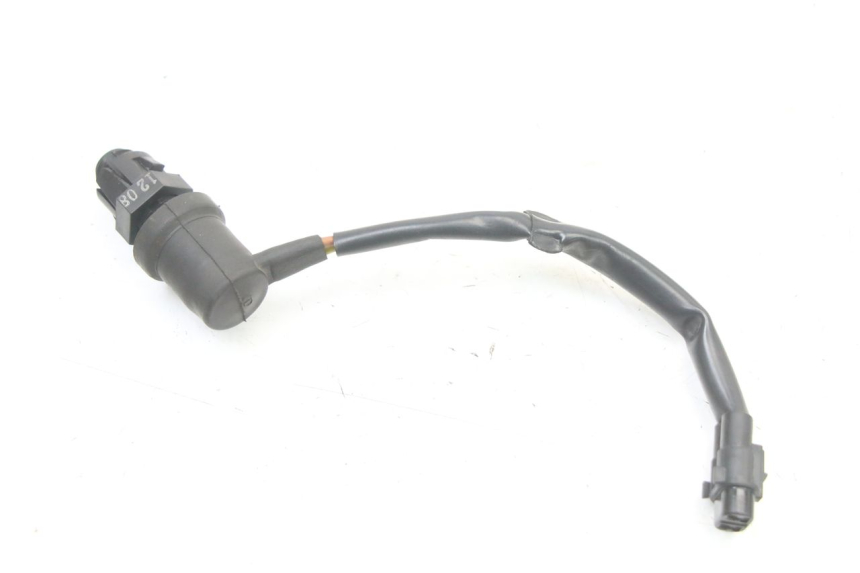 photo de CONTACTEUR FEU STOP ARRIERE YAMAHA TRACER 7 700 (2020 - 2024) - Autre angle de vue