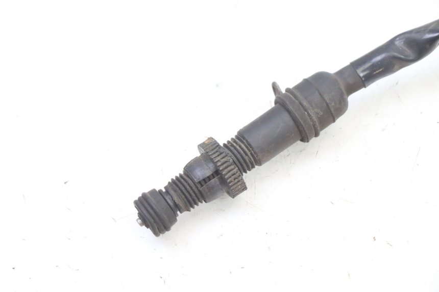 photo de CONTACTEUR FEU STOP ARRIERE HONDA XLV VARADERO 125 (2000 - 2006)