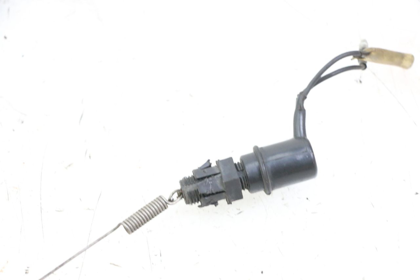 photo de CONTACTEUR FEU STOP ARRIERE YAMAHA SR 125 (1982 - 2003)