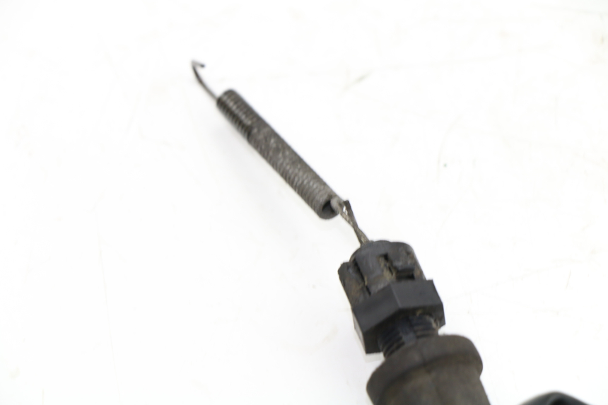 photo de CONTACTEUR FEU STOP ARRIERE YAMAHA XJS DIVERSION 600 (2000 - 2003)