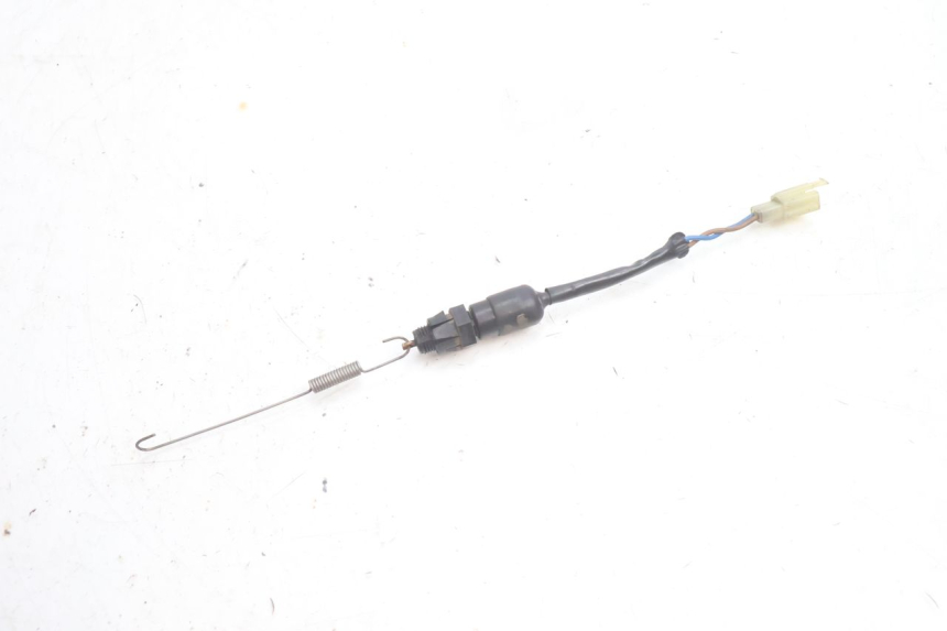 photo de CONTACTEUR FEU STOP ARRIERE KAWASAKI ZZR 600 (1995 - 2004) - Vue principale