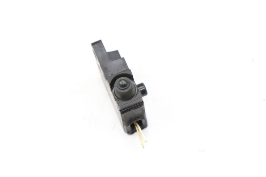 photo de CONTACTEUR FEU STOP DROIT BMW C GT 650 (2012 - 2015)
