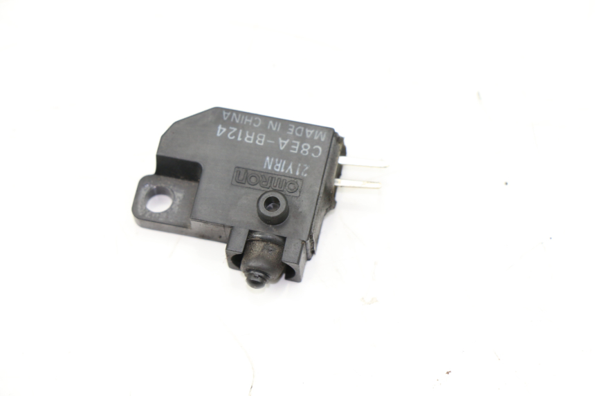 photo de CONTACTEUR FEU STOP DROIT BMW C GT 650 (2012 - 2015)