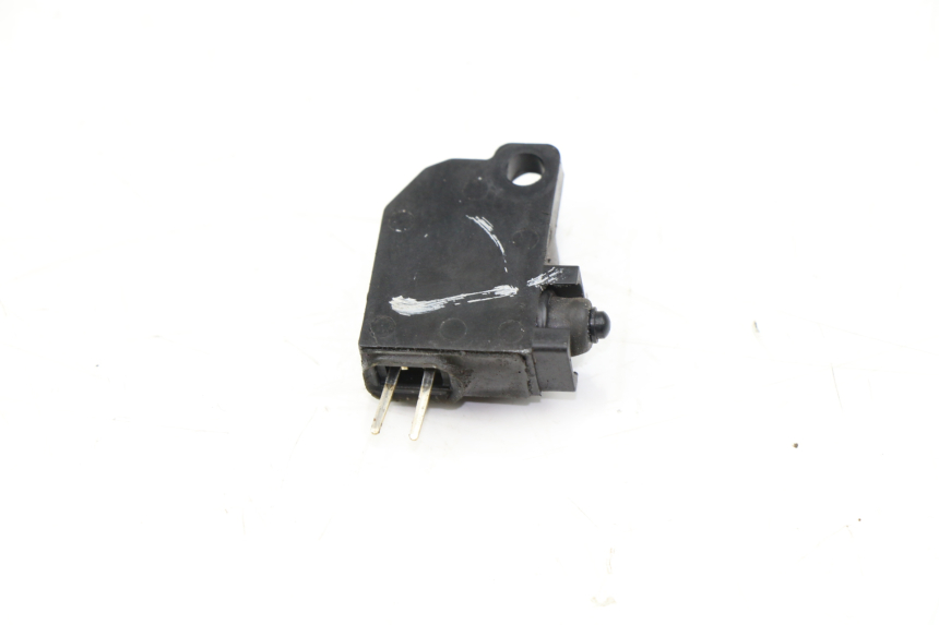 photo de CONTACTEUR FEU STOP DROIT BMW C GT 650 (2012 - 2015) - Autre angle de vue