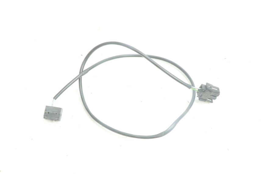 photo de CONTACTEUR FEU STOP DROIT BMW C1 125 (2000 - 2003) - Vue principale