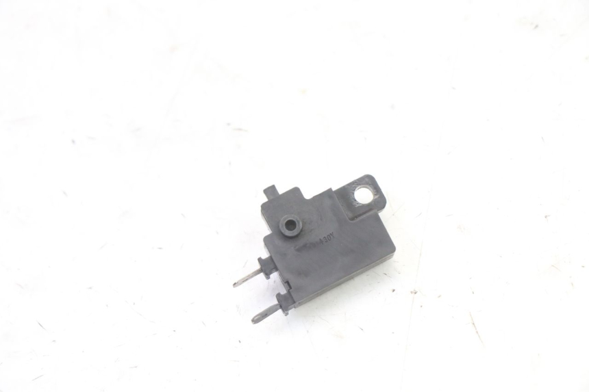 photo de CONTACTEUR FEU STOP DROIT HONDA CBR RR FIREBLADE 900 (1992 - 1994)