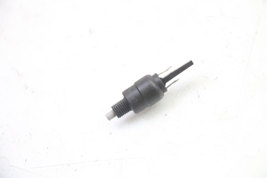 photo de CONTACTEUR FEU STOP DROIT APRILIA CLASSIC 125 (1995 - 2001)