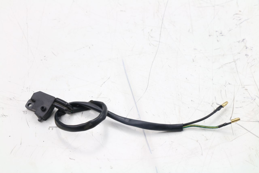 photo de CONTACTEUR FEU STOP DROIT PEUGEOT DJANGO 2T 50 (2014 - 2019) - Vue principale