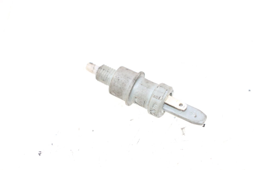 photo de CONTACTEUR FEU STOP DROIT PEUGEOT ELYSTAR 50 (2002 - 2014) - Vue principale