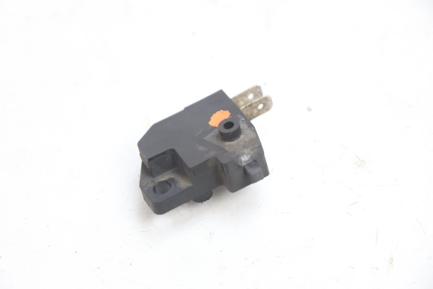 photo de CONTACTEUR FEU STOP DROIT KAWASAKI ER-6 ER6 N 650 (2005 - 2009) - Détail de la pièce