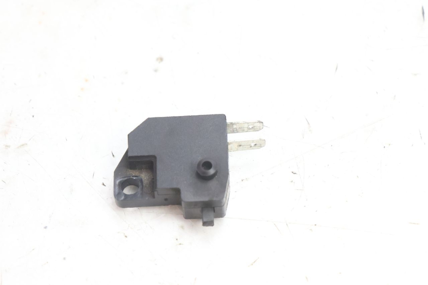 photo de CONTACTEUR FEU STOP DROIT NECO GPX LC 2T 50 (2014 - 2018) - Autre angle de vue