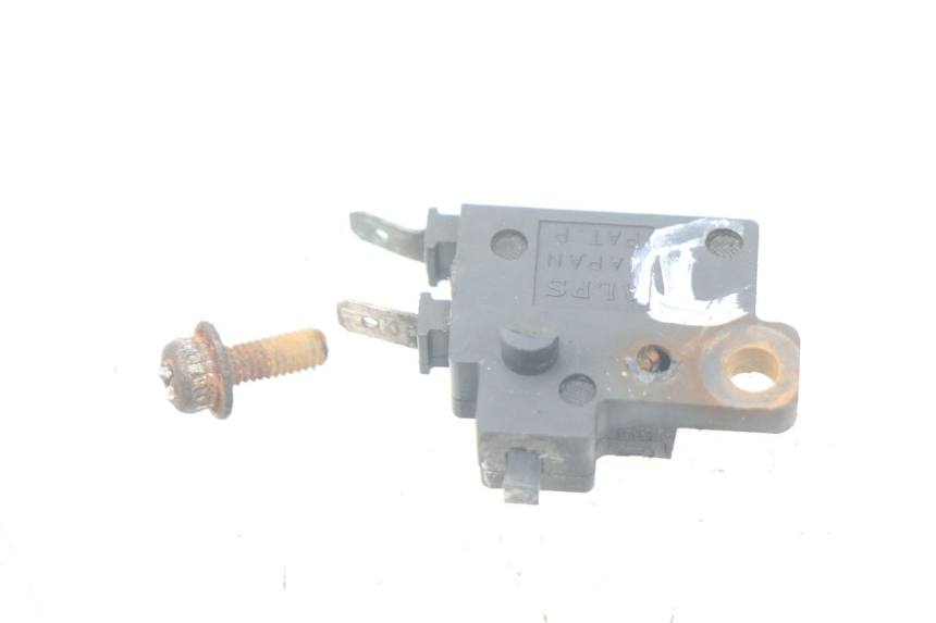 photo de CONTACTEUR FEU STOP DROIT HONDA CBR F SC21 1000 (1986 - 1992)