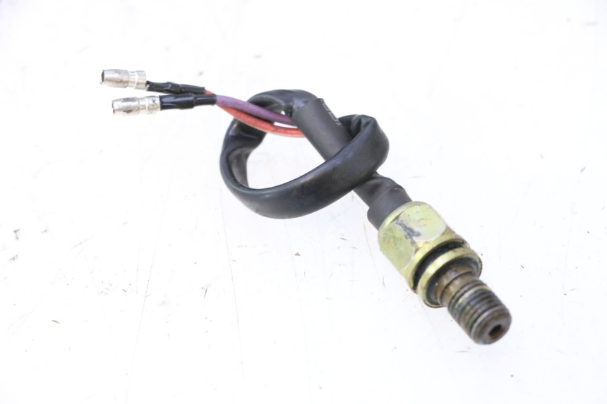 photo de CONTACTEUR FEU STOP DROIT RIDE JUMP 2T 50 (2012 - 2017) - Zoom état d’usage