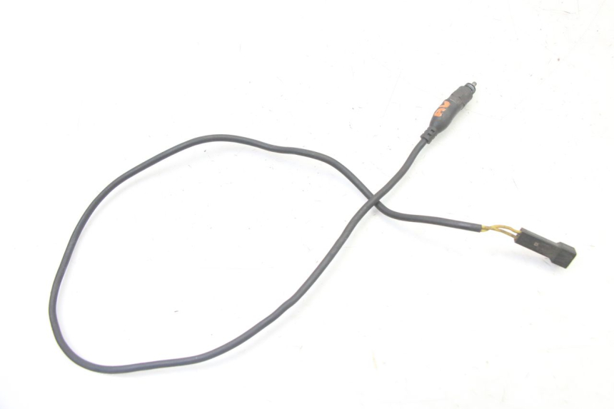 photo de CONTACTEUR FEU STOP DROIT BMW K 75 RT 750 (1989 - 1997)