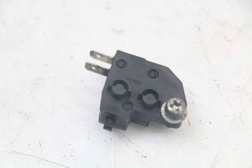 photo de CONTACTEUR FEU STOP DROIT KAWASAKI ER-6 ER6 N 650 (2012 - 2016)