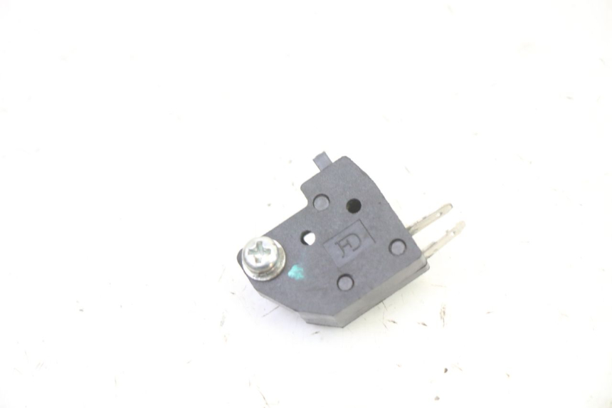 photo de CONTACTEUR FEU STOP DROIT KIDEN KD125-G 125 (2018 - 2022)