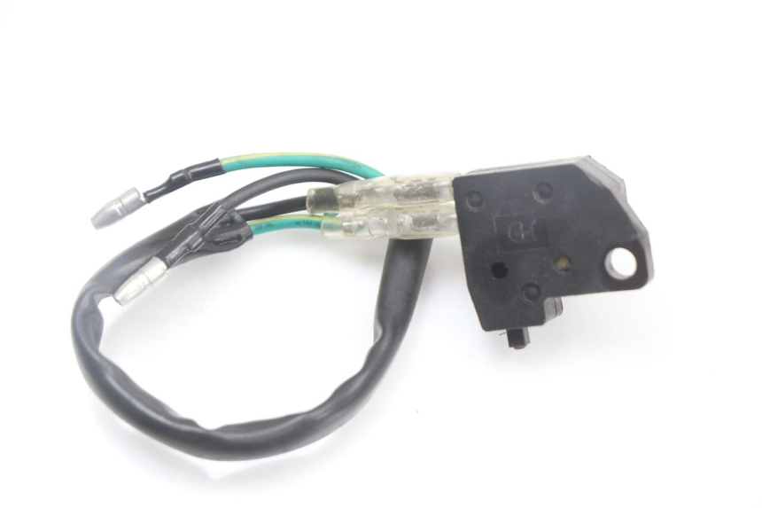 photo de CONTACTEUR FEU STOP DROIT KYMCO SUPER 8 4T 50 (2018 - 2020)