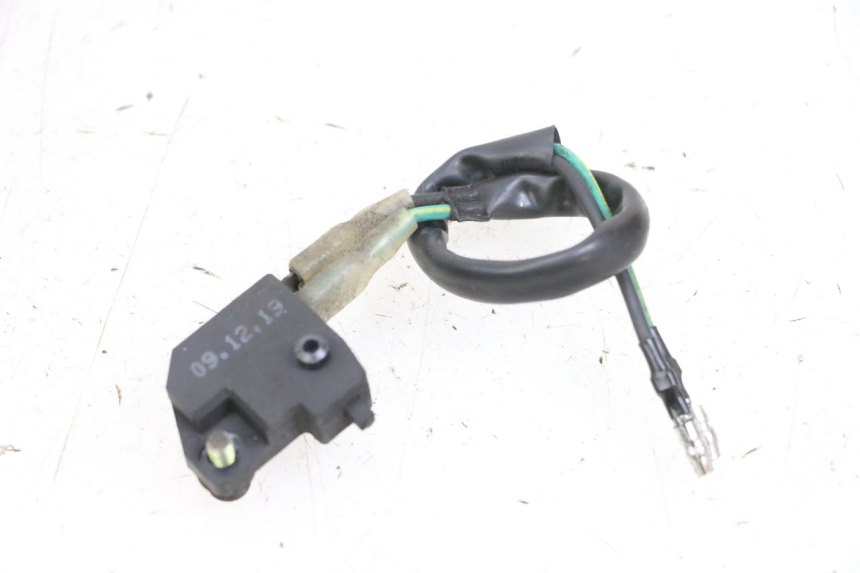 photo de CONTACTEUR FEU STOP DROIT KYMCO LIKE 125 (2009 - 2016) - Vue principale