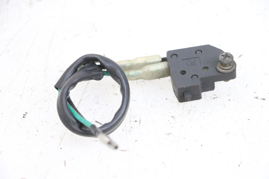 photo de CONTACTEUR FEU STOP DROIT KYMCO LIKE 125 (2009 - 2016) - Détail de la pièce