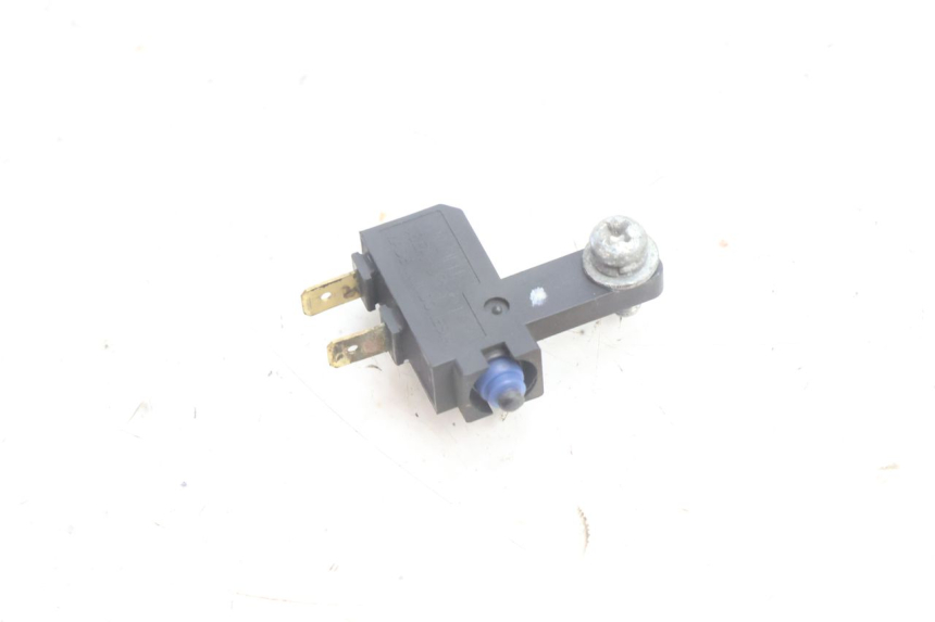 photo de CONTACTEUR FEU STOP DROIT YAMAHA N-MAX NMAX 125 (2021 - 2024) - Détail de la pièce