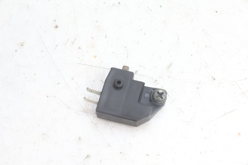 photo de CONTACTEUR FEU STOP DROIT JM MOTORS OLDIES 4T 50 (2010 - 2020) - Vue principale
