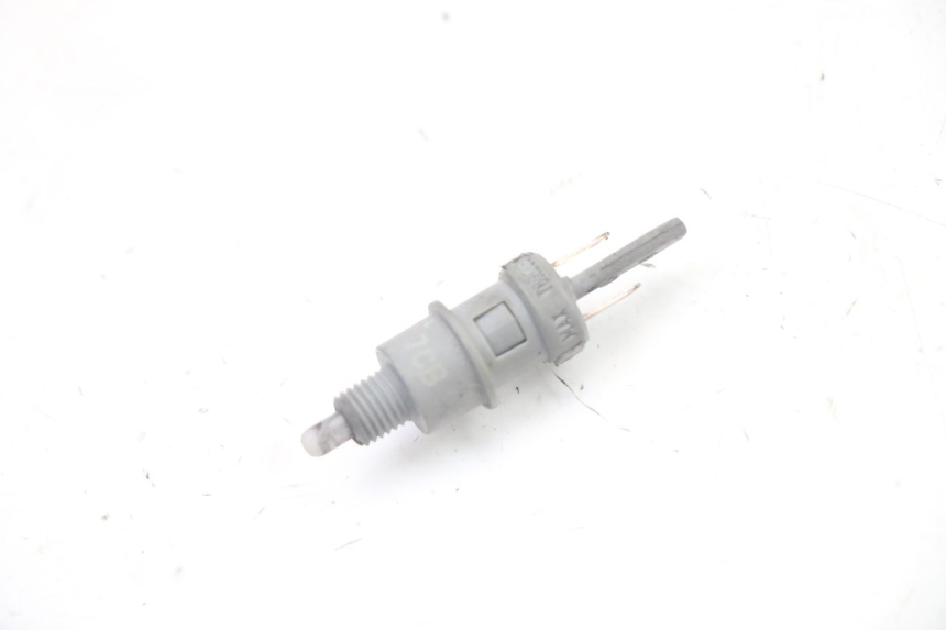 photo de CONTACTEUR FEU STOP DROIT PEUGEOT CITYSTAR 2T 50 (2018 - 2021)