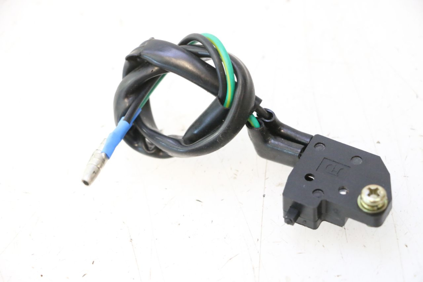 photo de CONTACTEUR FEU STOP DROIT TNT MOTOR ROMA 12' 2T 50 (2007 - 2018) - Zoom état d’usage