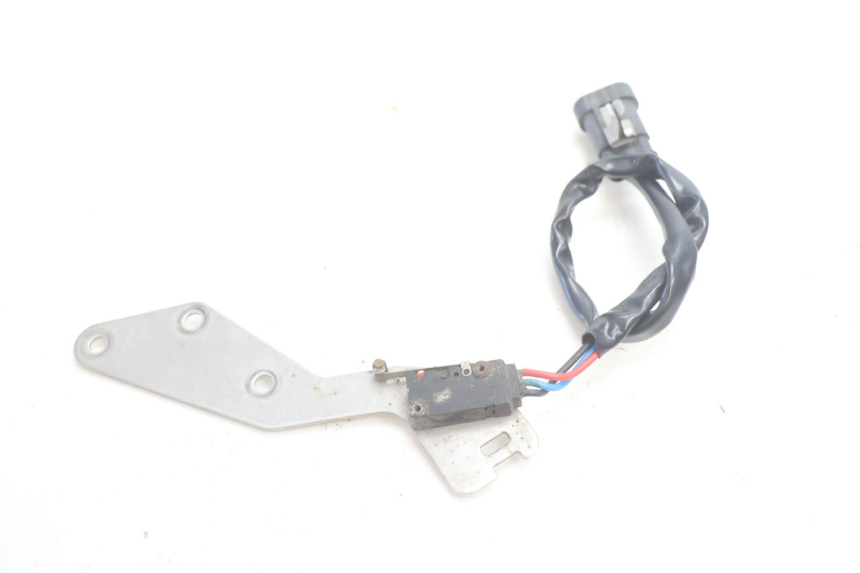 photo de CONTACTEUR FEU STOP DROIT CAN-AM SPYDER RS 1000 (2008 - 2012) - Vue principale