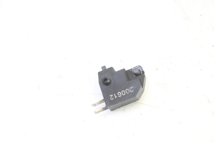 photo de CONTACTEUR FEU STOP DROIT PEUGEOT STREETZONE I 2T 50 (2018 - 2020)