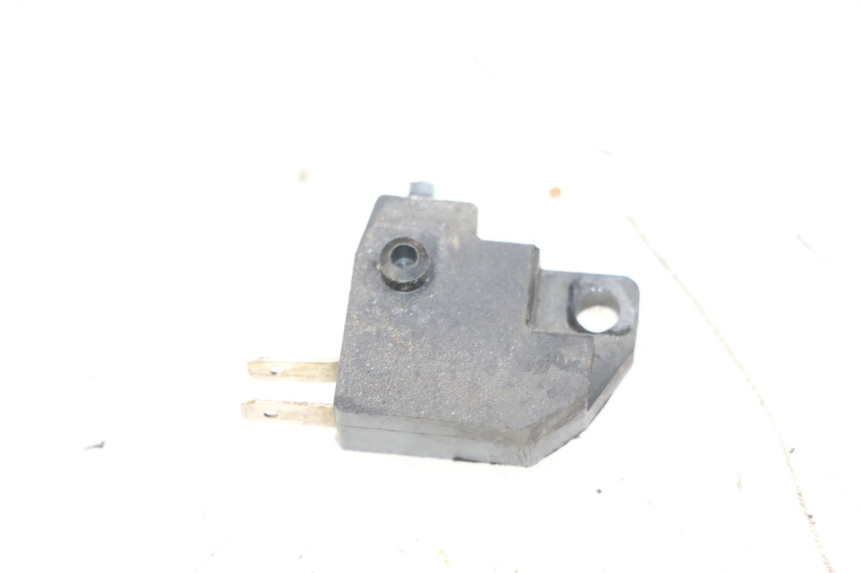 photo de CONTACTEUR FEU STOP DROIT PEUGEOT STREETZONE I 2T 50 (2018 - 2020)