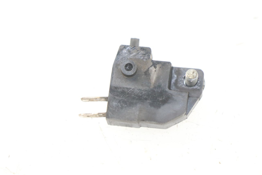 photo de CONTACTEUR FEU STOP DROIT SUZUKI SV S ABS 650 (2003 - 2009)