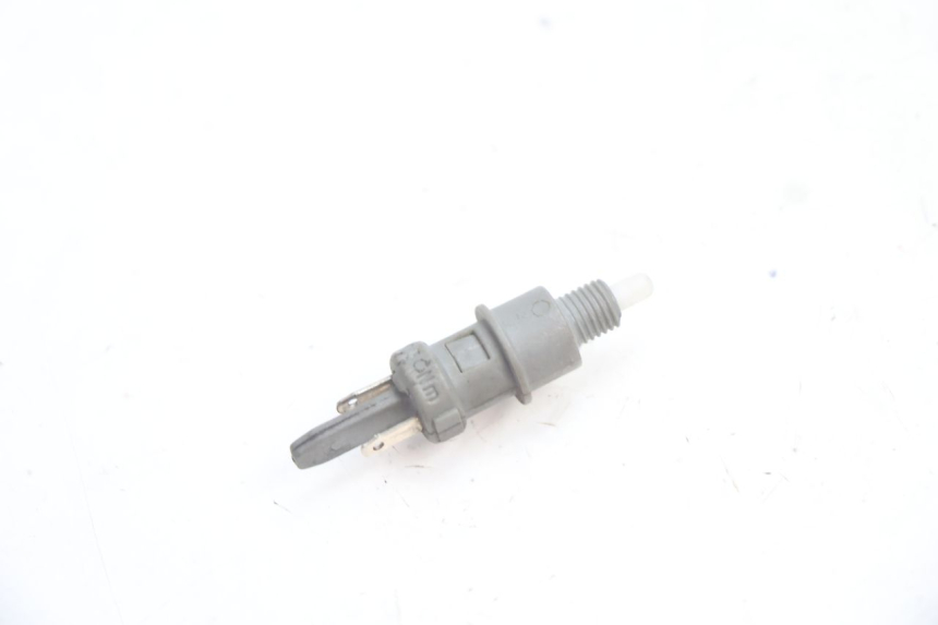 photo de CONTACTEUR FEU STOP DROIT PEUGEOT TREKKER 50 (1995 - 2004) - Détail de la pièce