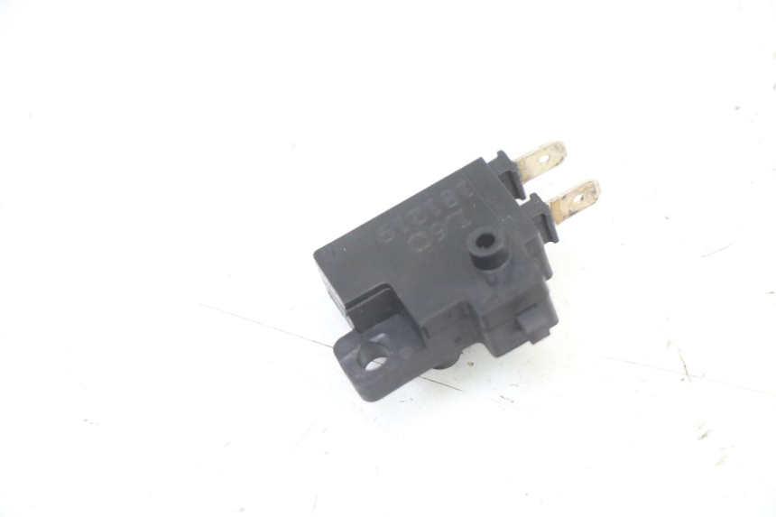 photo de CONTACTEUR FEU STOP DROIT PEUGEOT TWEET 4T 50 (2014 - 2019)
