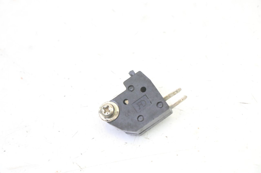 photo de CONTACTEUR FEU STOP DROIT PEUGEOT V-CLIC VCLIC 50 (2007 - 2013)