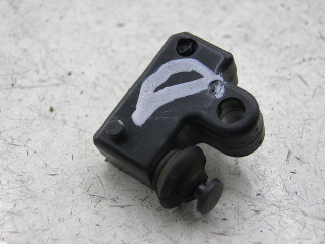 photo de CONTACTEUR FEU STOP DROIT YAMAHA X-CITY XCITY 125 (2007 - 2008)