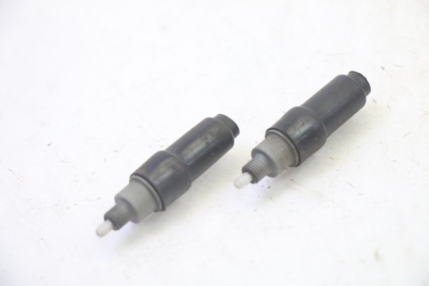 photo de CONTACTEUR FEU STOP PEUGEOT ELYSTAR 50 (2002 - 2014)