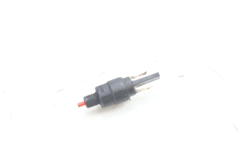 photo de CONTACTEUR FEU STOP PIAGGIO FLY 2T 50 (2004 - 2017) - Vue principale