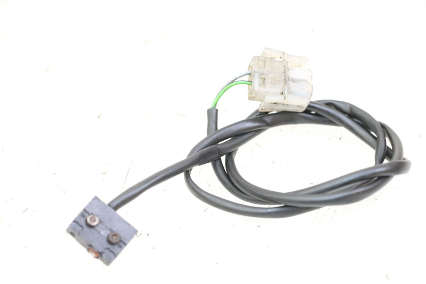 photo de CONTACTEUR FEU STOP GAUCHE BMW C1 125 (2000 - 2003)