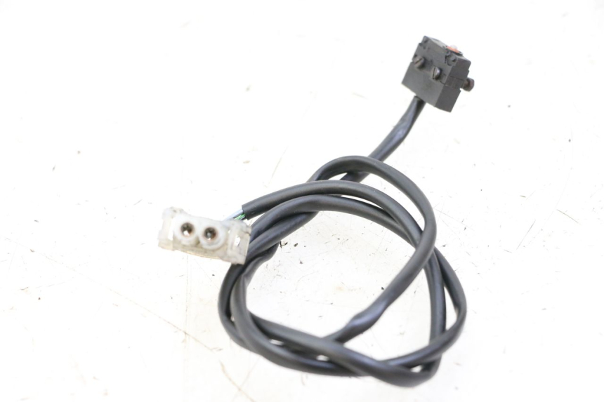 photo de CONTACTEUR FEU STOP GAUCHE BMW C1 125 (2000 - 2003)
