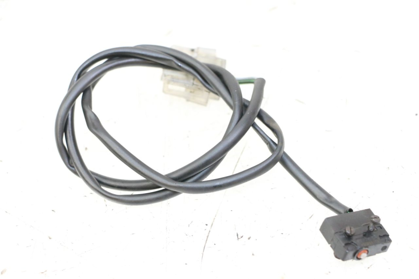photo de CONTACTEUR FEU STOP GAUCHE BMW C1 125 (2000 - 2003)